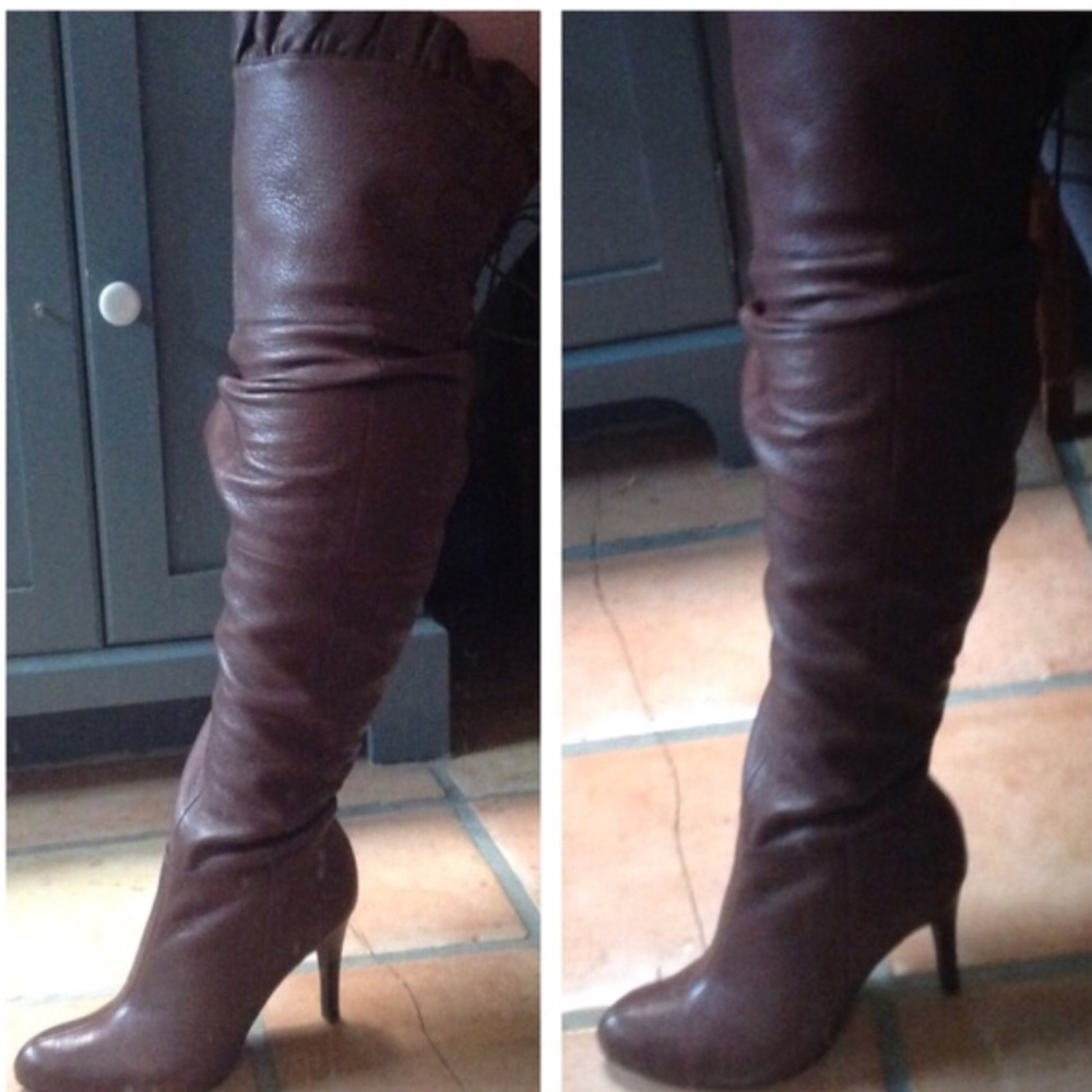 Ruffles OTK Boot - Picture 2 of 5